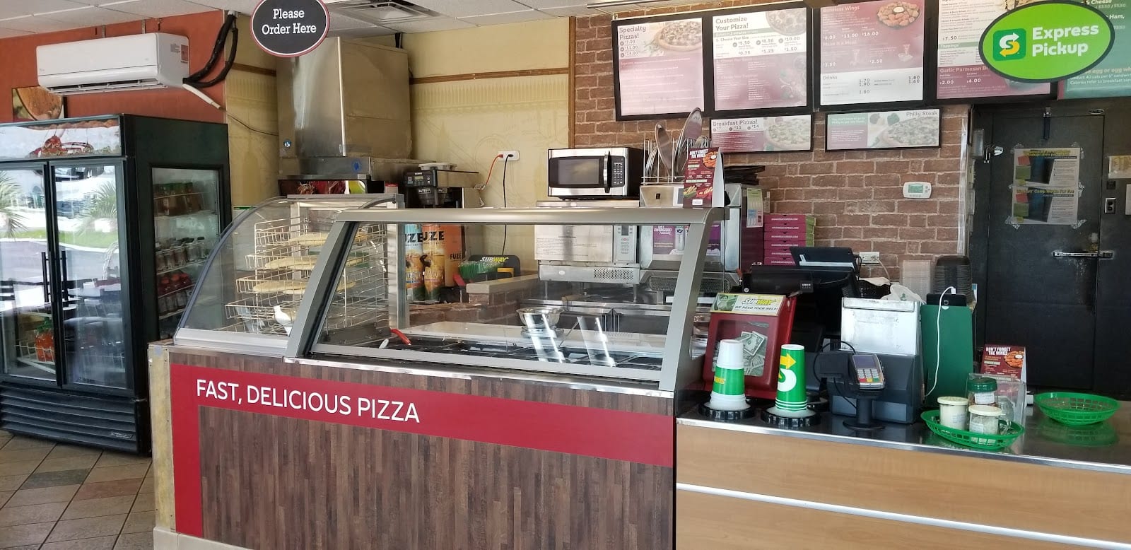 Mama DeLuca's Pizza, photo 3