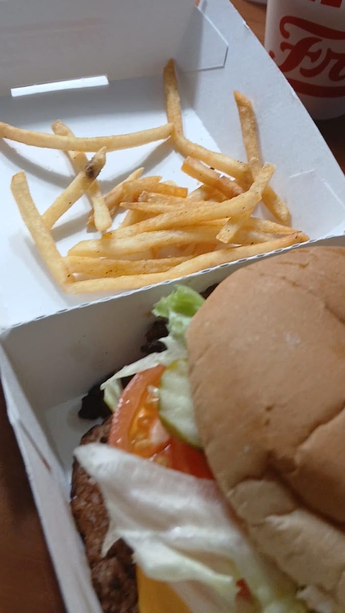 Freddy's Frozen Custard & Steakburgers, photo 3
