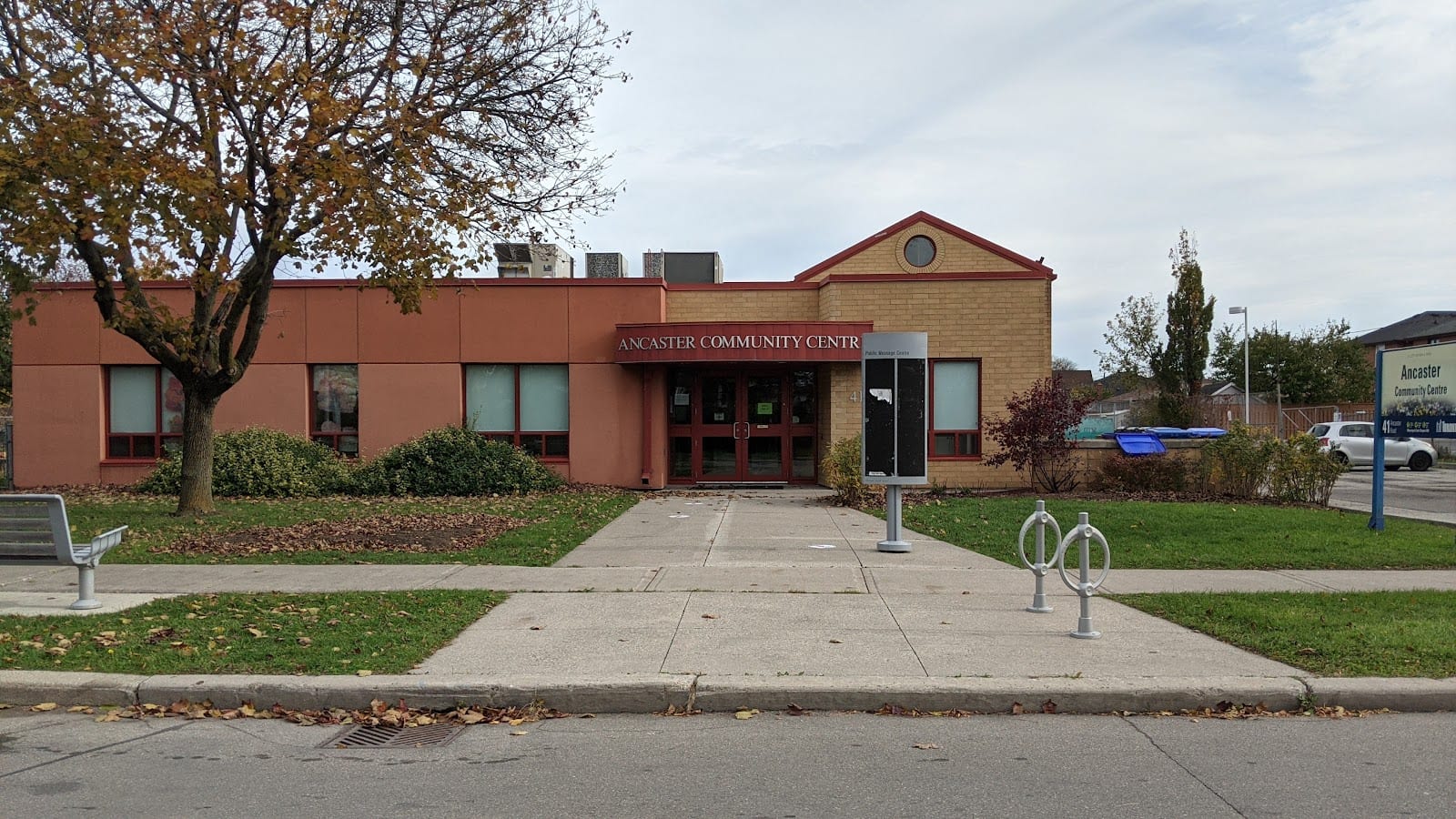 Ancaster Community Centre, photo 2