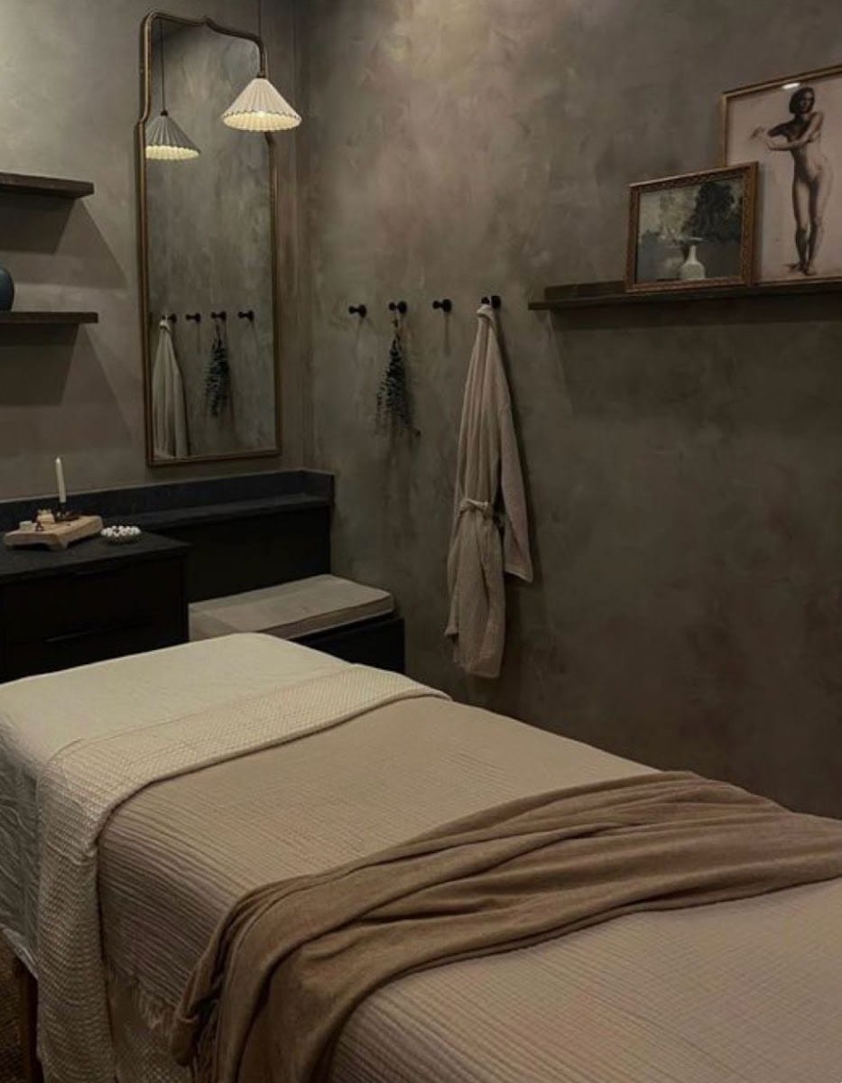 Vital Essence Massage