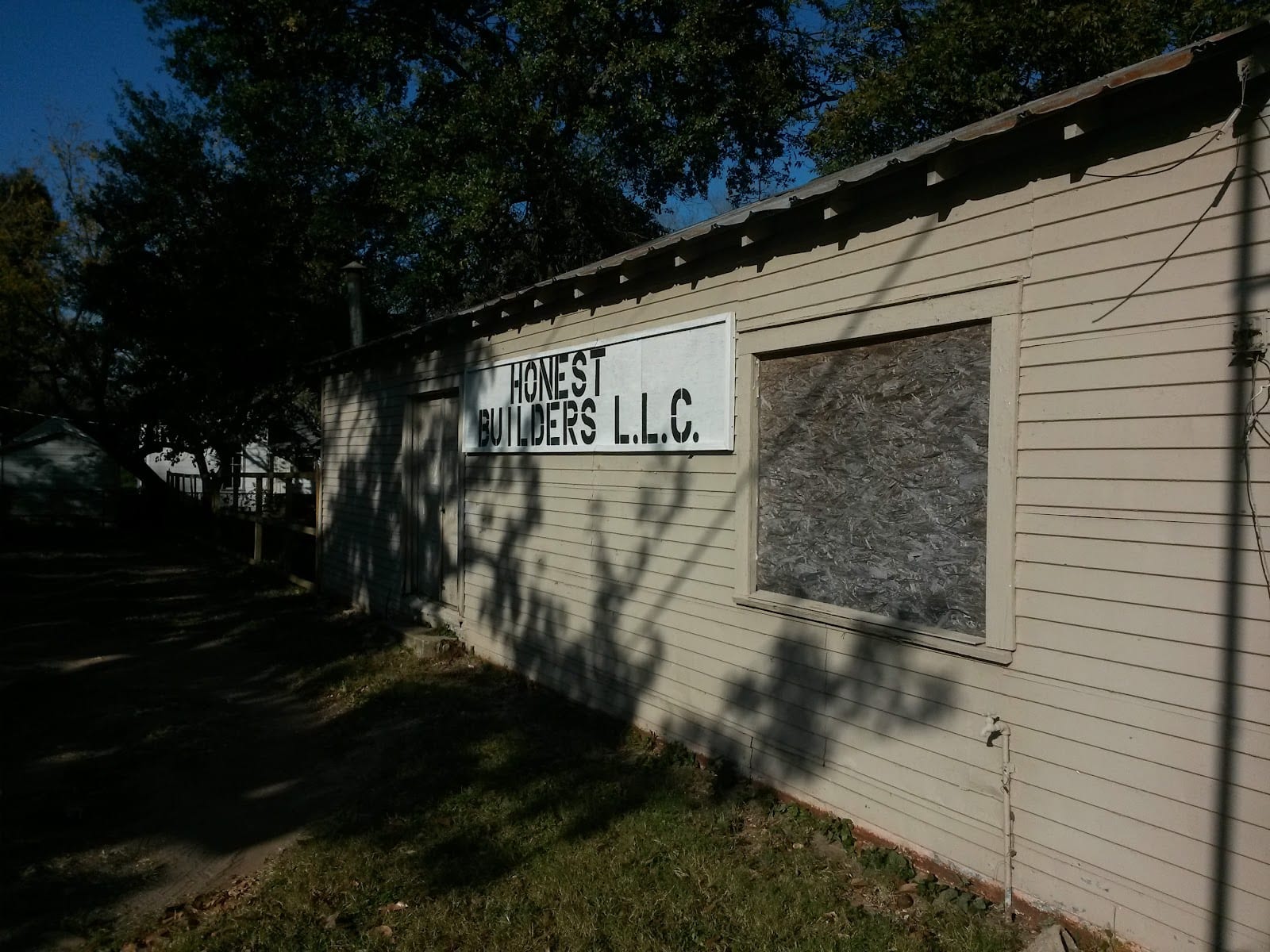 Honest Builders LLC