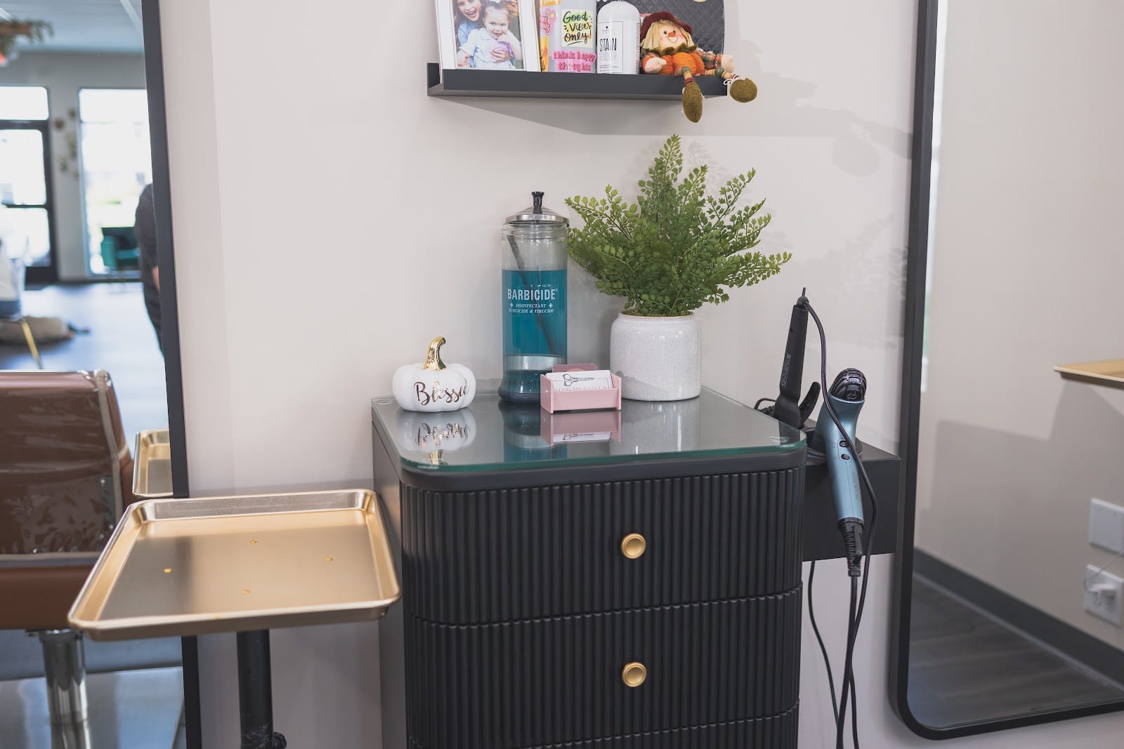 RISE Salon Suites, photo 2