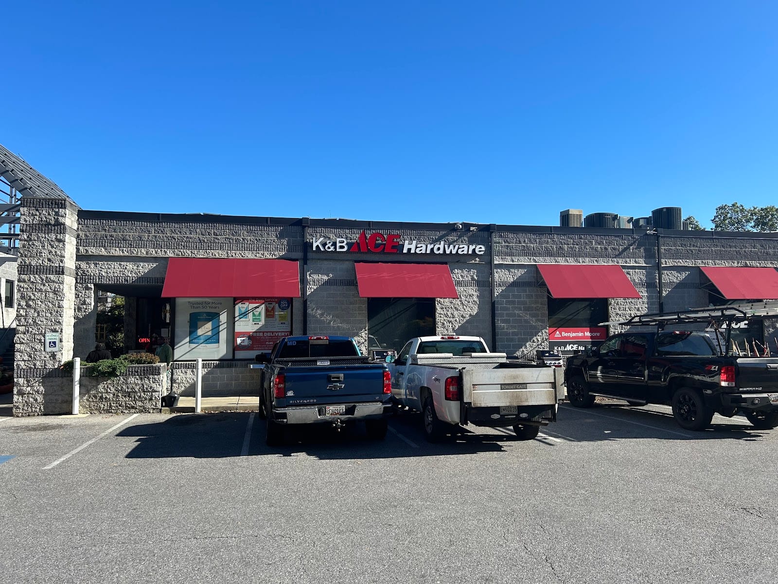 K&B Ace Hardware, photo 4