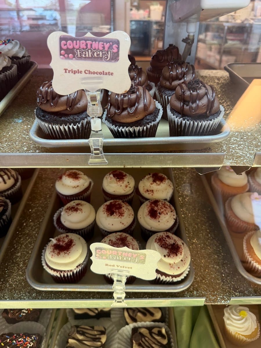 Courtney's Bakery, photo 4