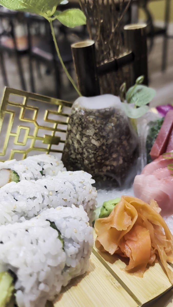 A Go Go Sushi and Ramen, photo 2