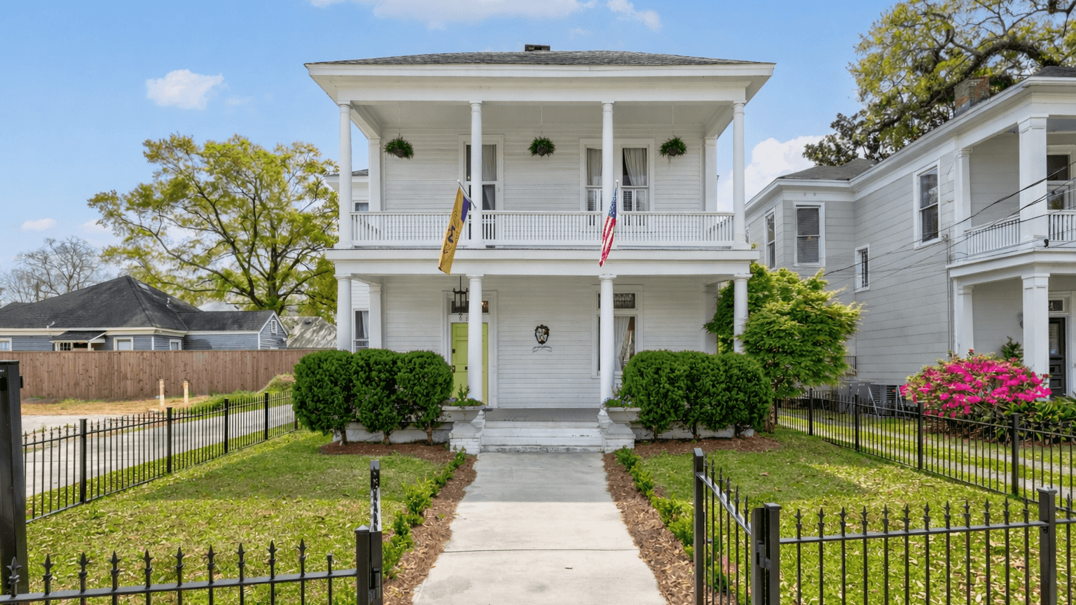 Manor on Dauphin, photo 2