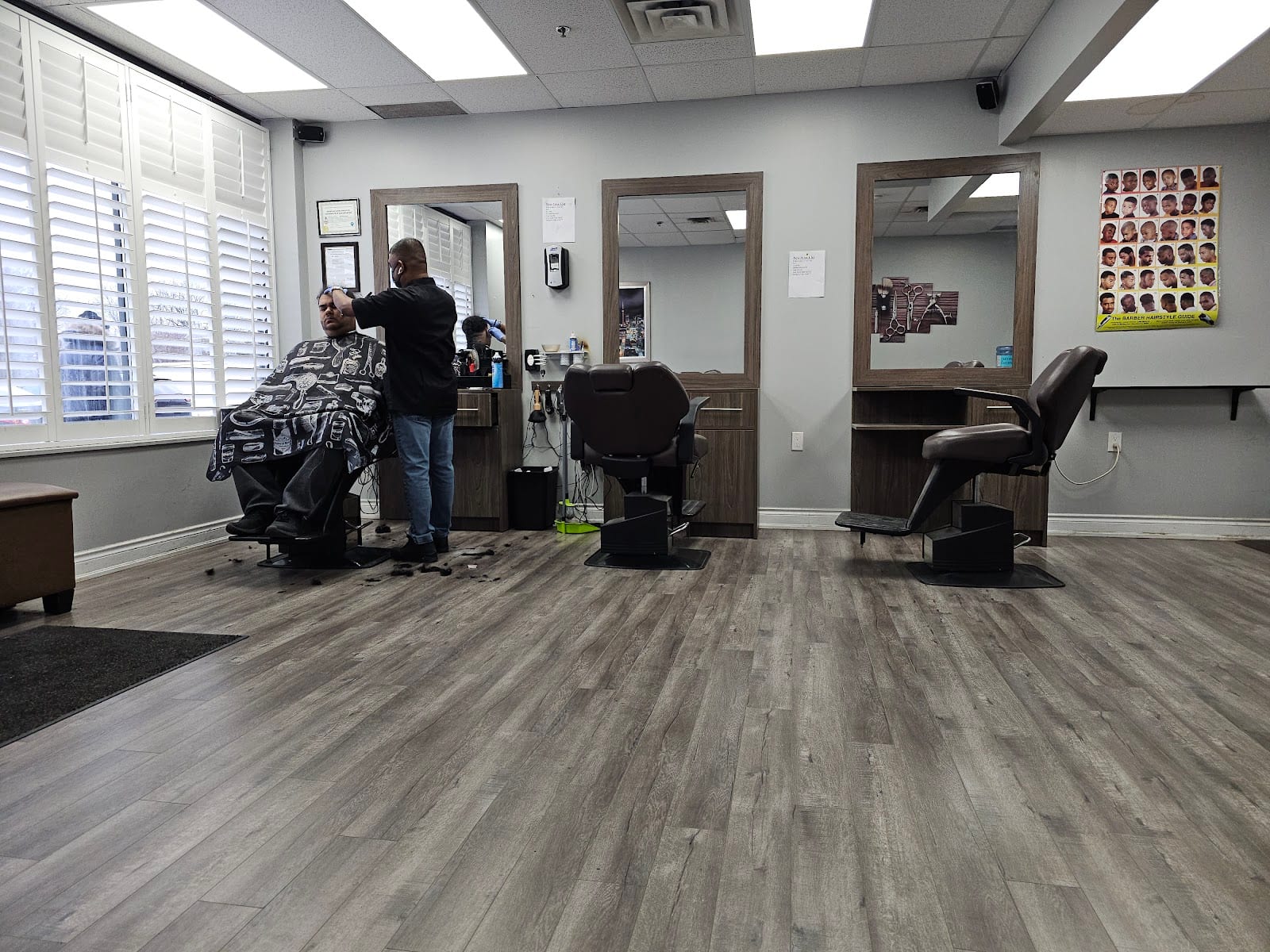 AJ BARBERING SALON & SPA