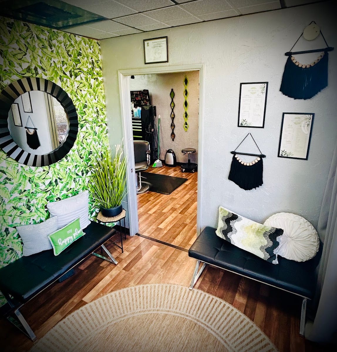 Rebel Salon, photo 2