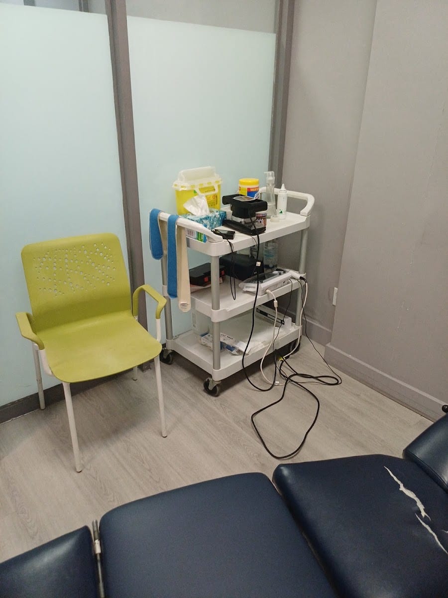 Dr. Oscar Manias Chiropractic Services