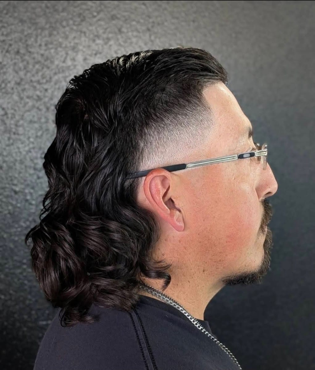 The Skumbagg Barber Parlor