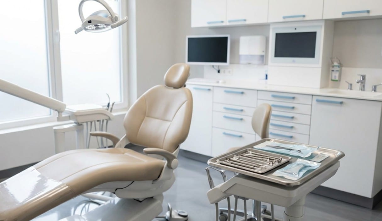 Dr. George Manthas Emergency Dentist Annapolis 24 Hours, photo 3