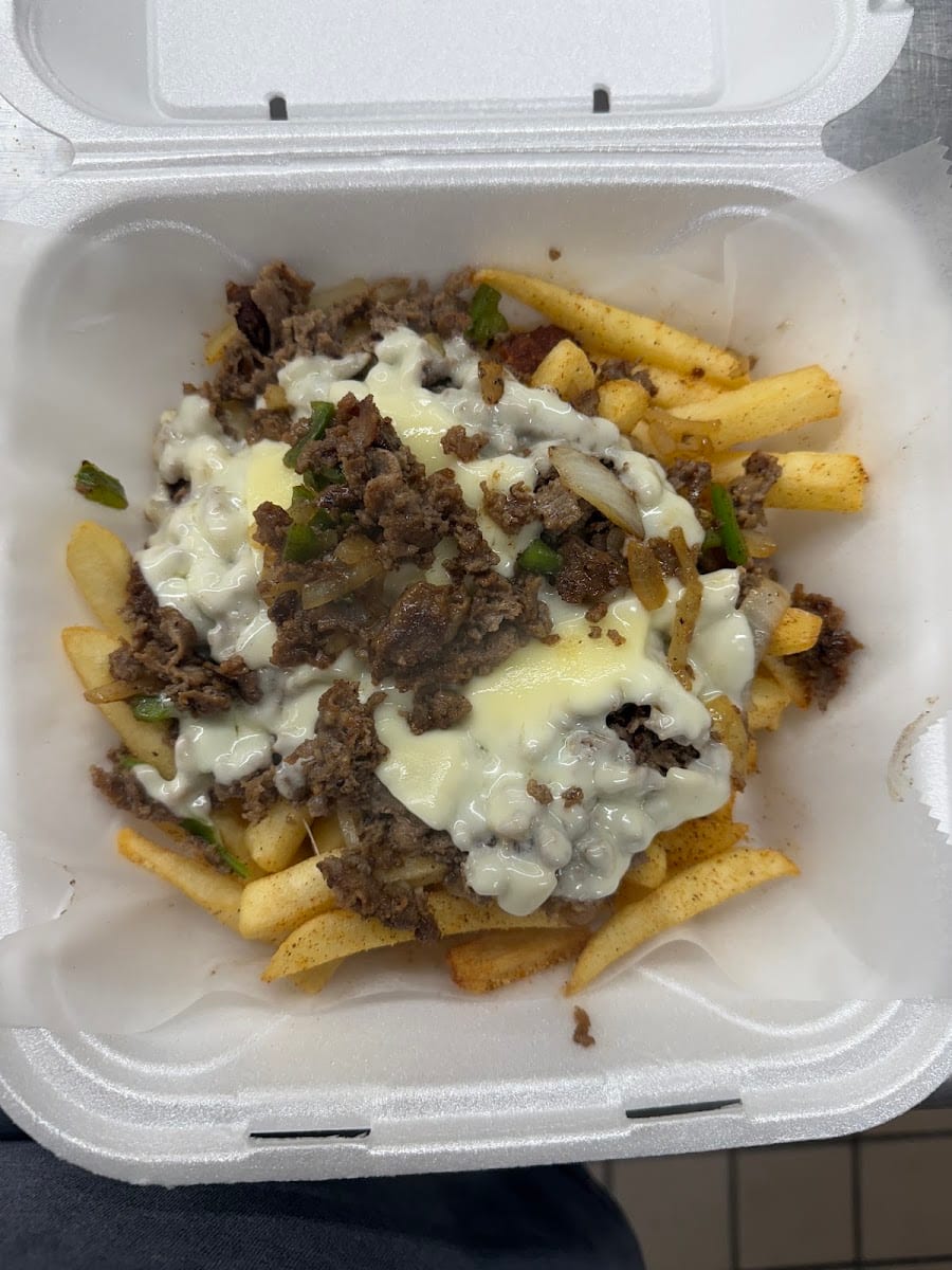 Green cove shell Deli, photo 3