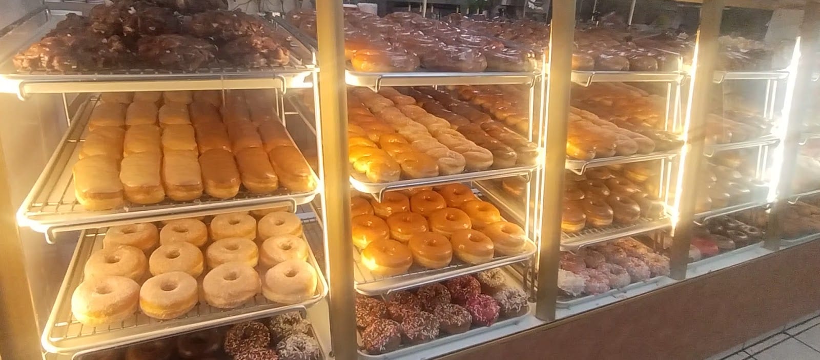 Donut Hut, photo 3