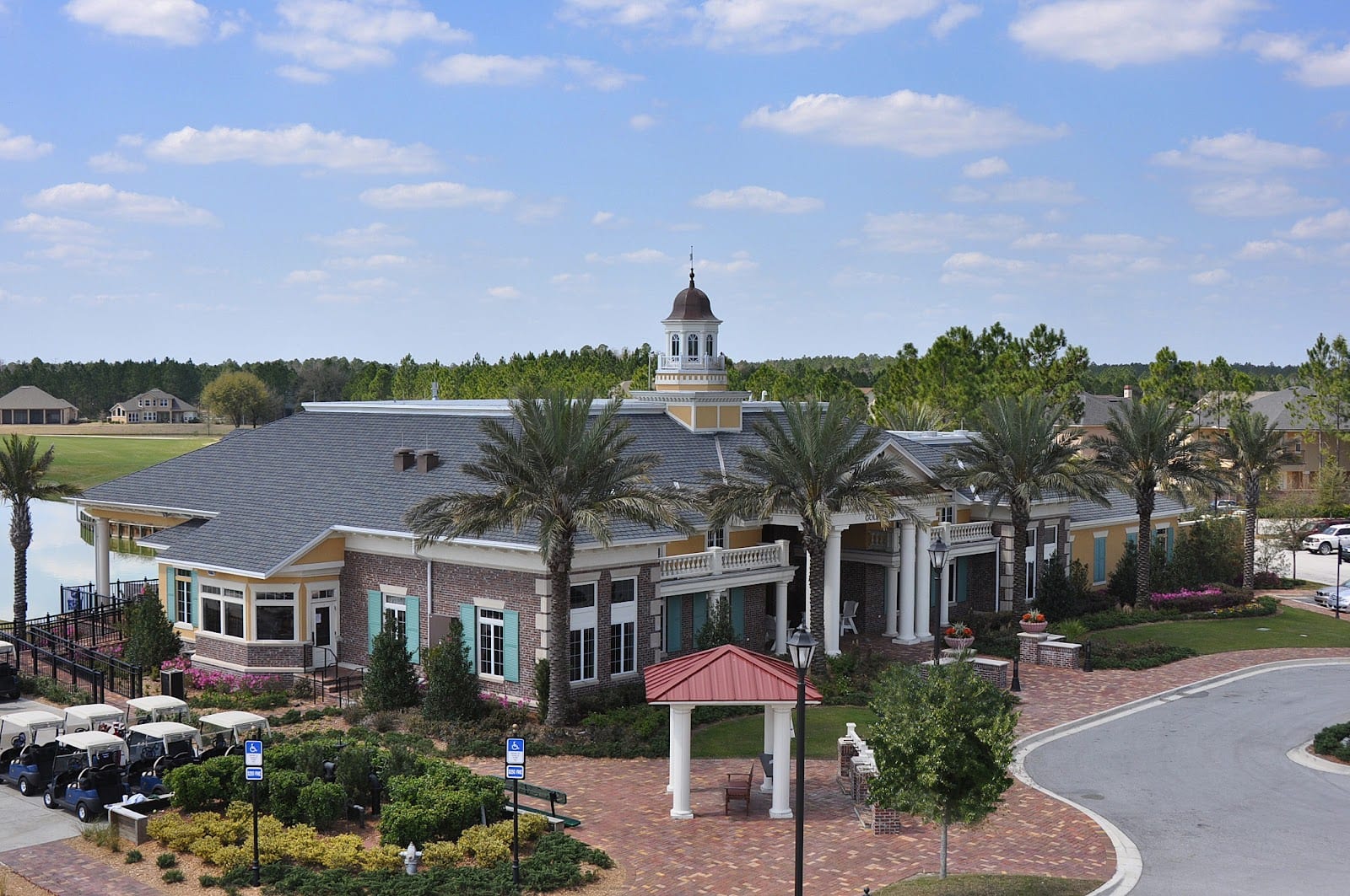 East West Realty, photo 4