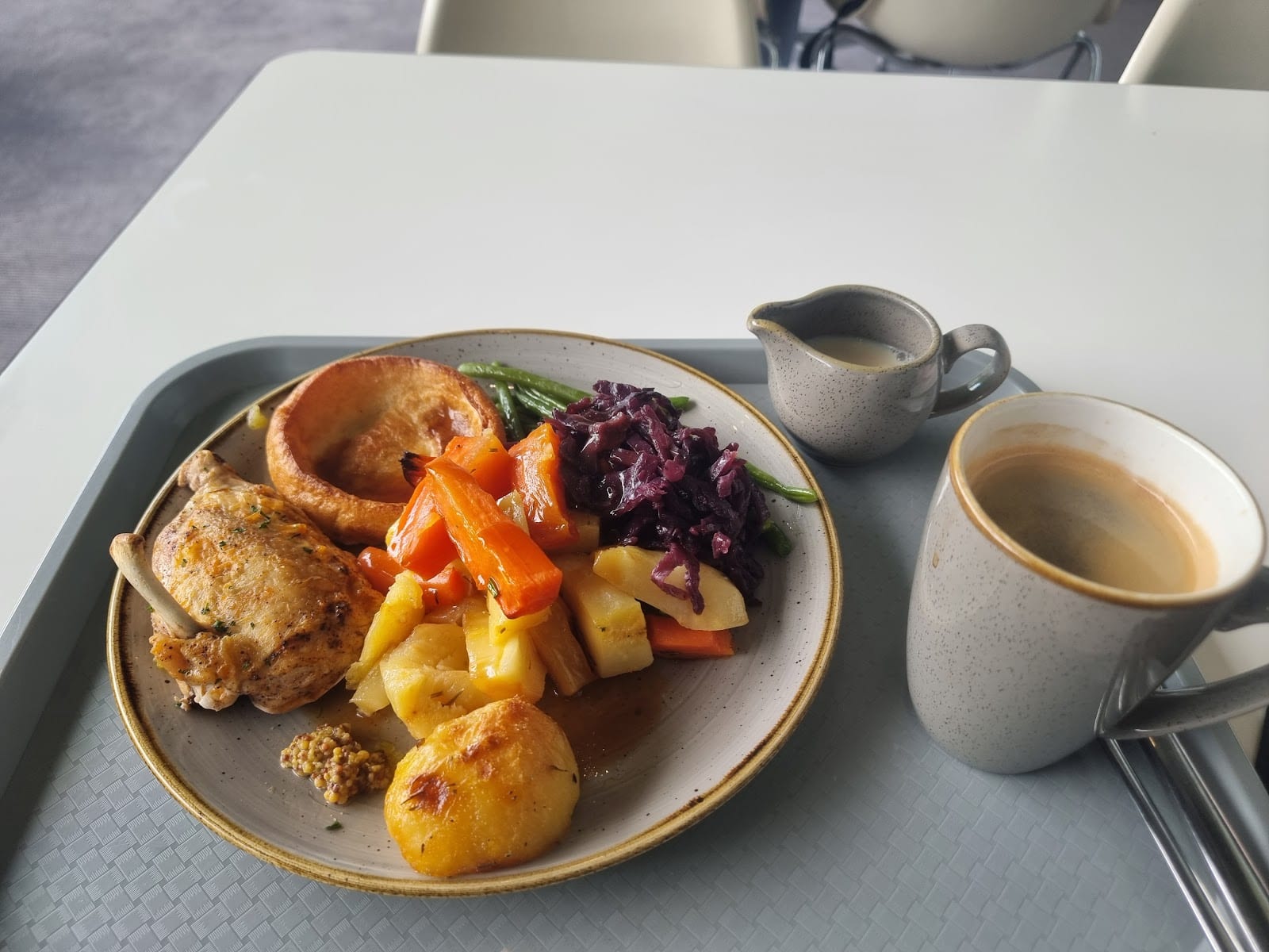 Modern Life Café, photo 2