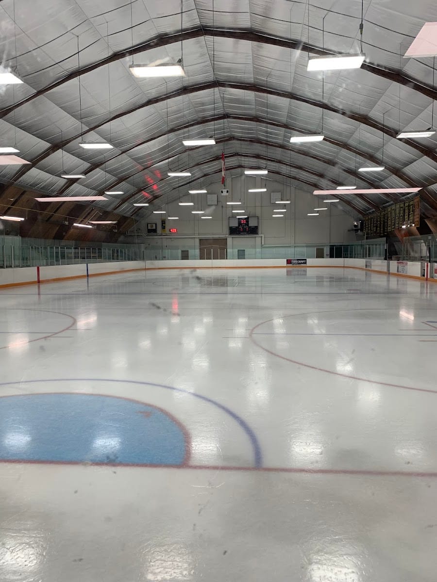 Bond Lake Arena, photo 2