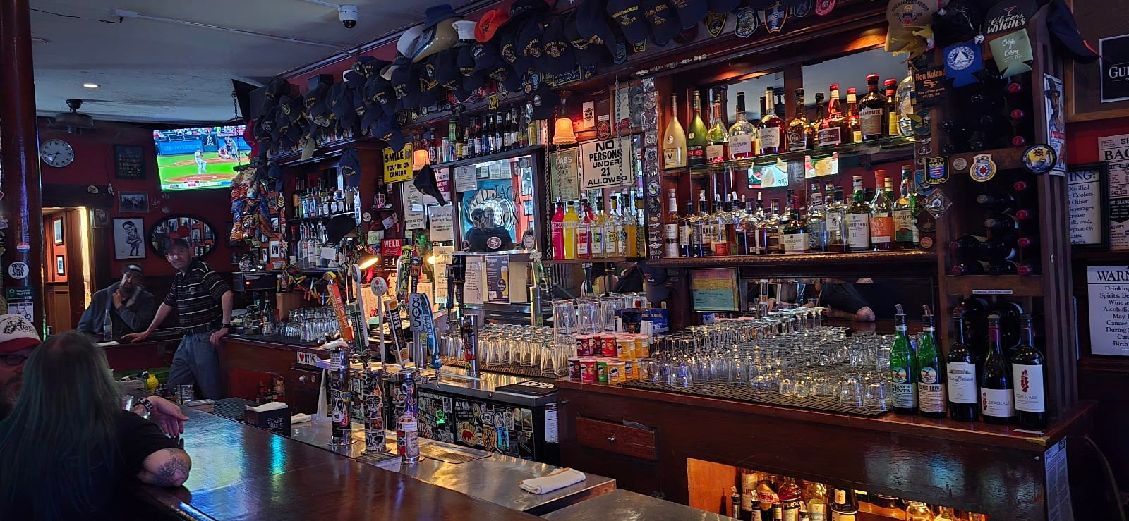 Red Jack Saloon, photo 2