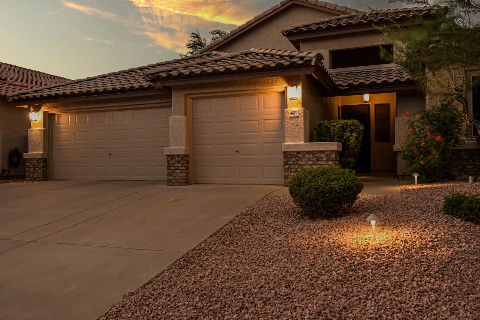 Chelsea Myers REALTOR - Photographer - RE/MAX Fine Properties