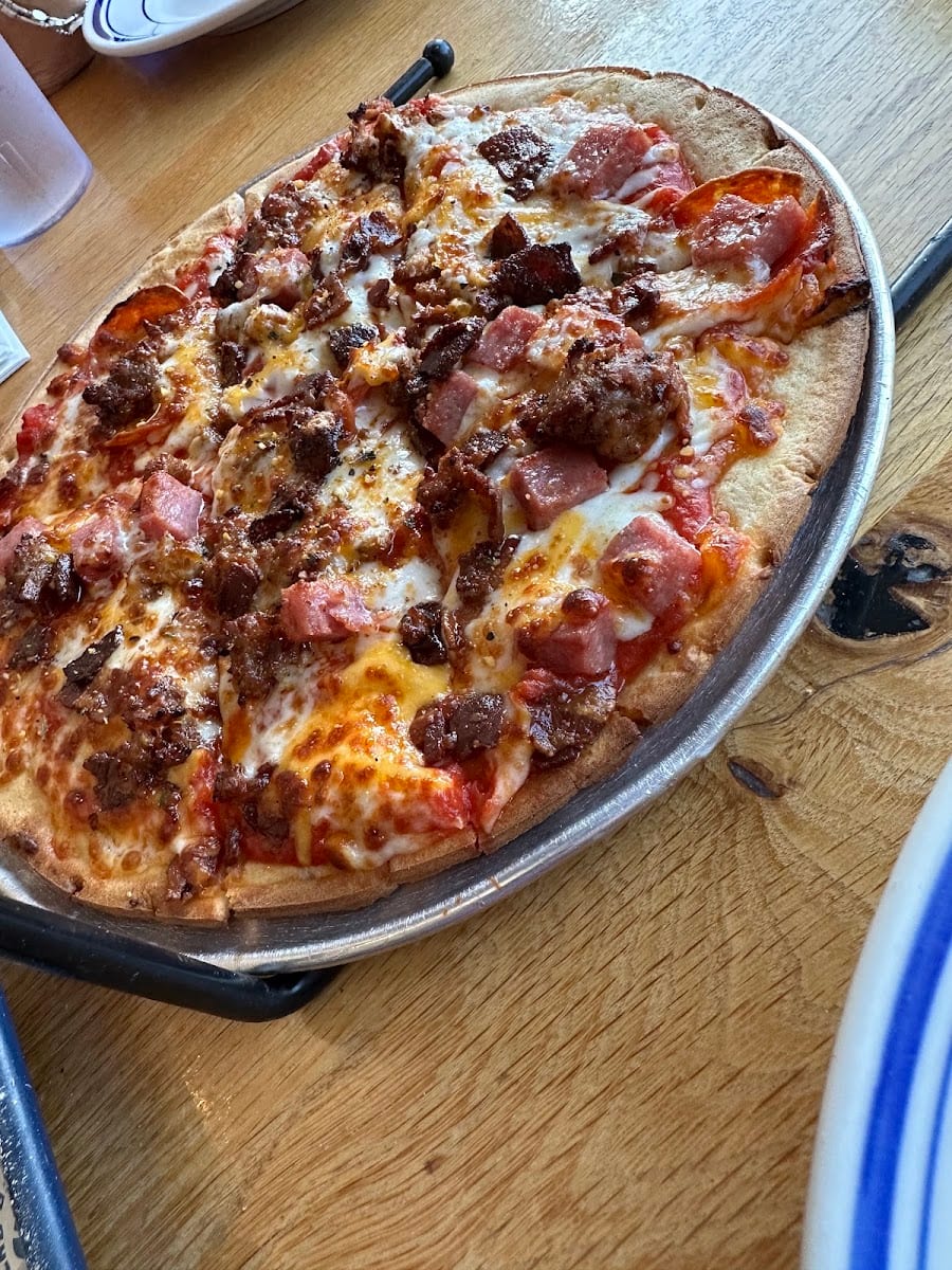 Heritage Pizza and Taproom, photo 4