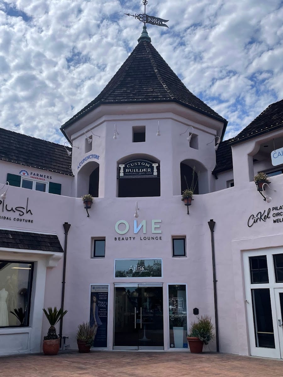 One Beauty Lounge