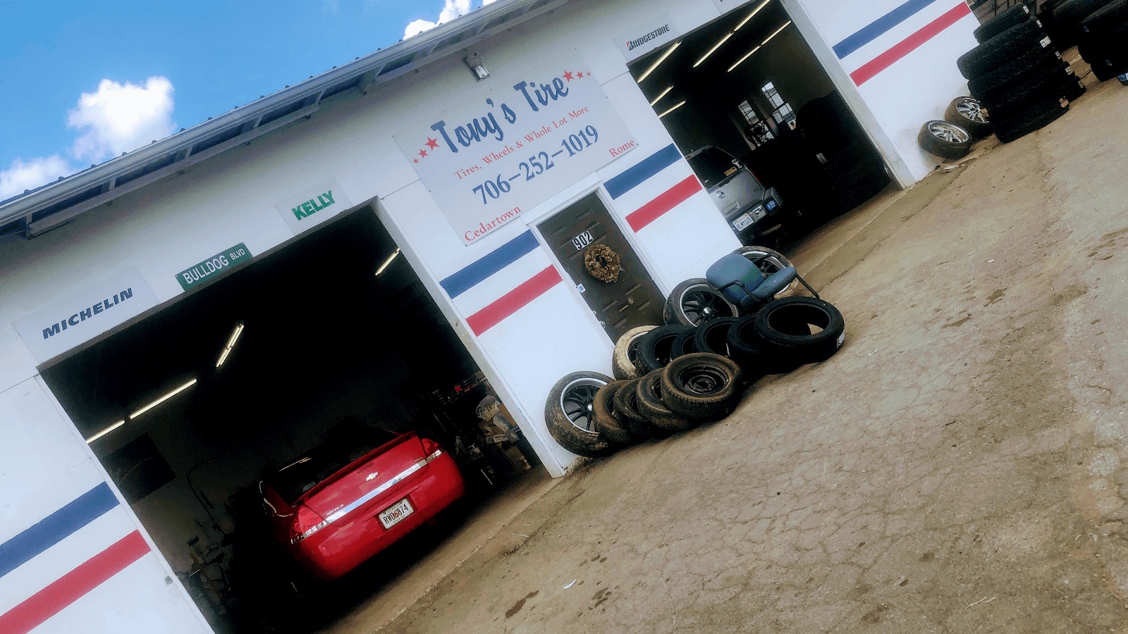 Tony's Tire