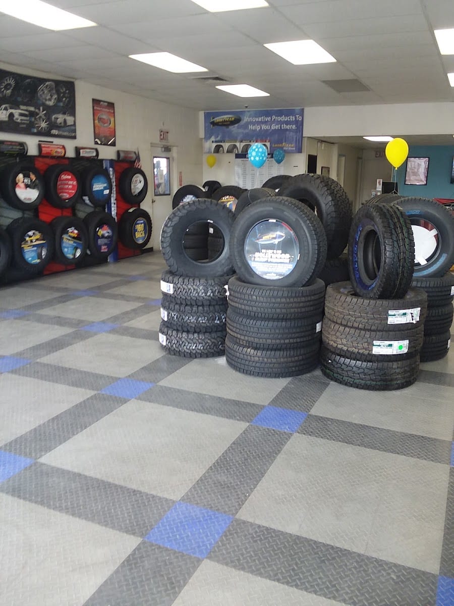 Les Schwab Tire Center, photo 4
