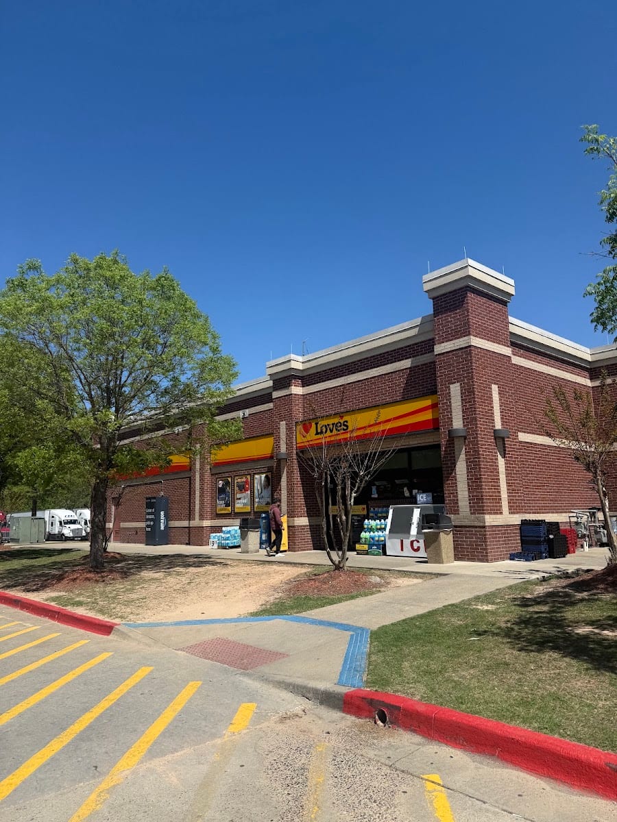 Love's Travel Stop, photo 3