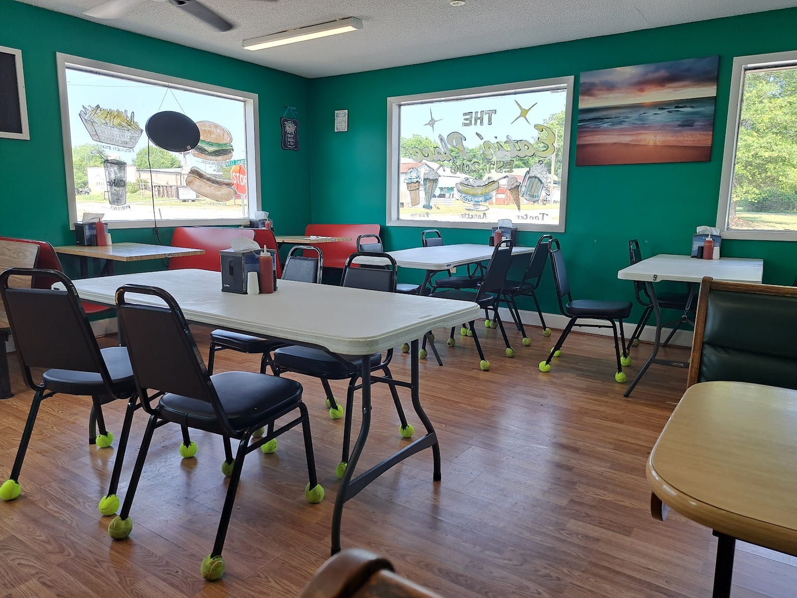 The Eatin' Place, photo 2