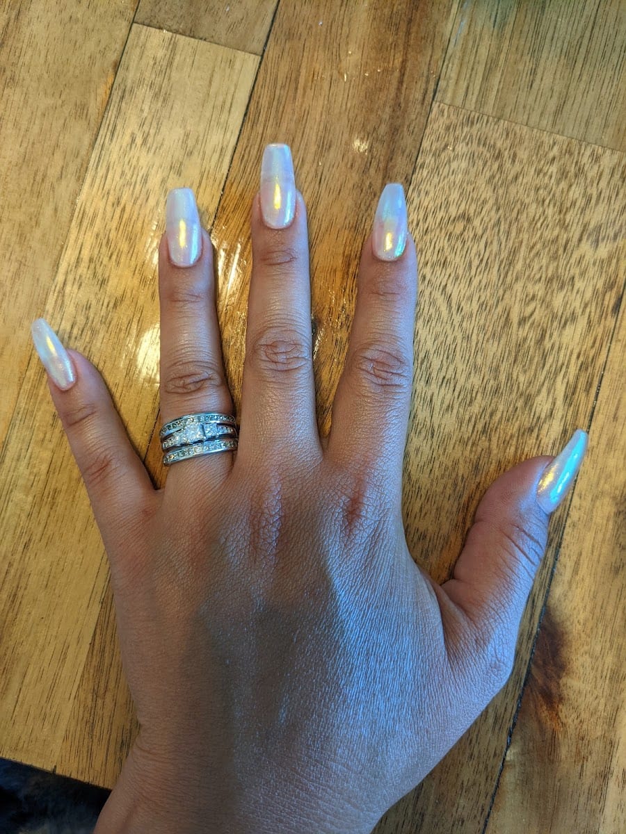 Luxury Nail Salon