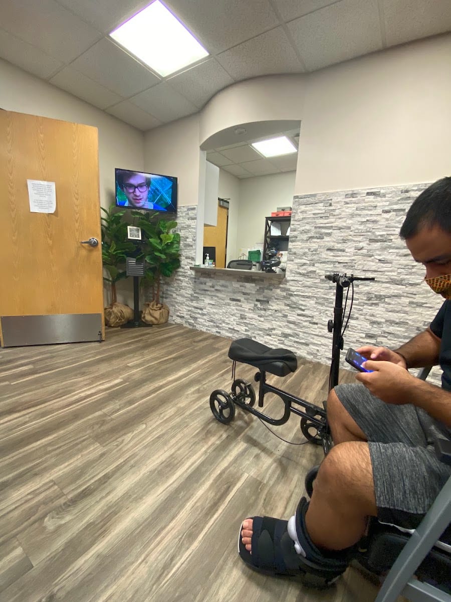 Desert Orthopedics Center, photo 4