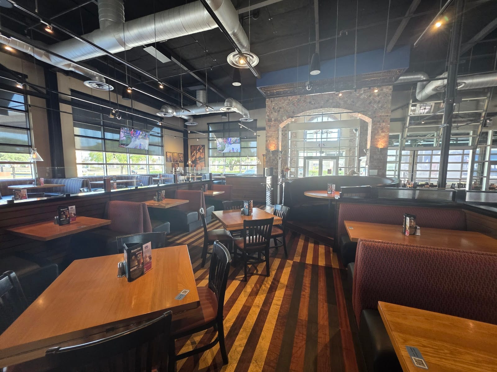 BJ's Restaurant & Brewhouse