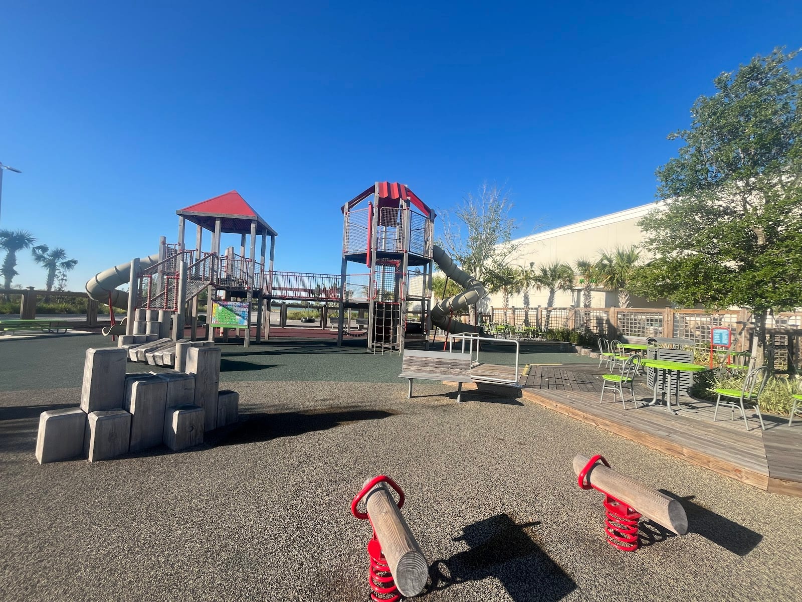 Crescent B commons playground, photo 3