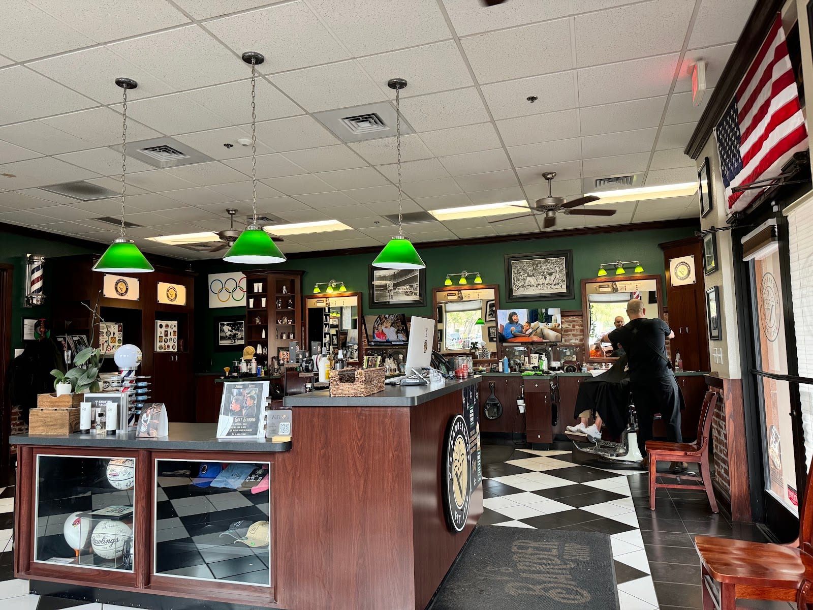 V's Barbershop - Joesler Village