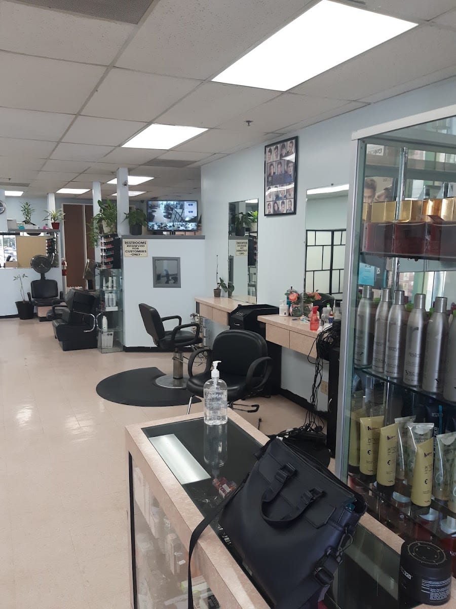 Liz's Beauty Salon