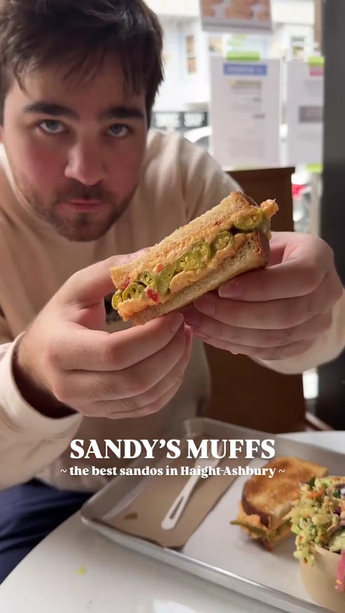 Sandy's, photo 3
