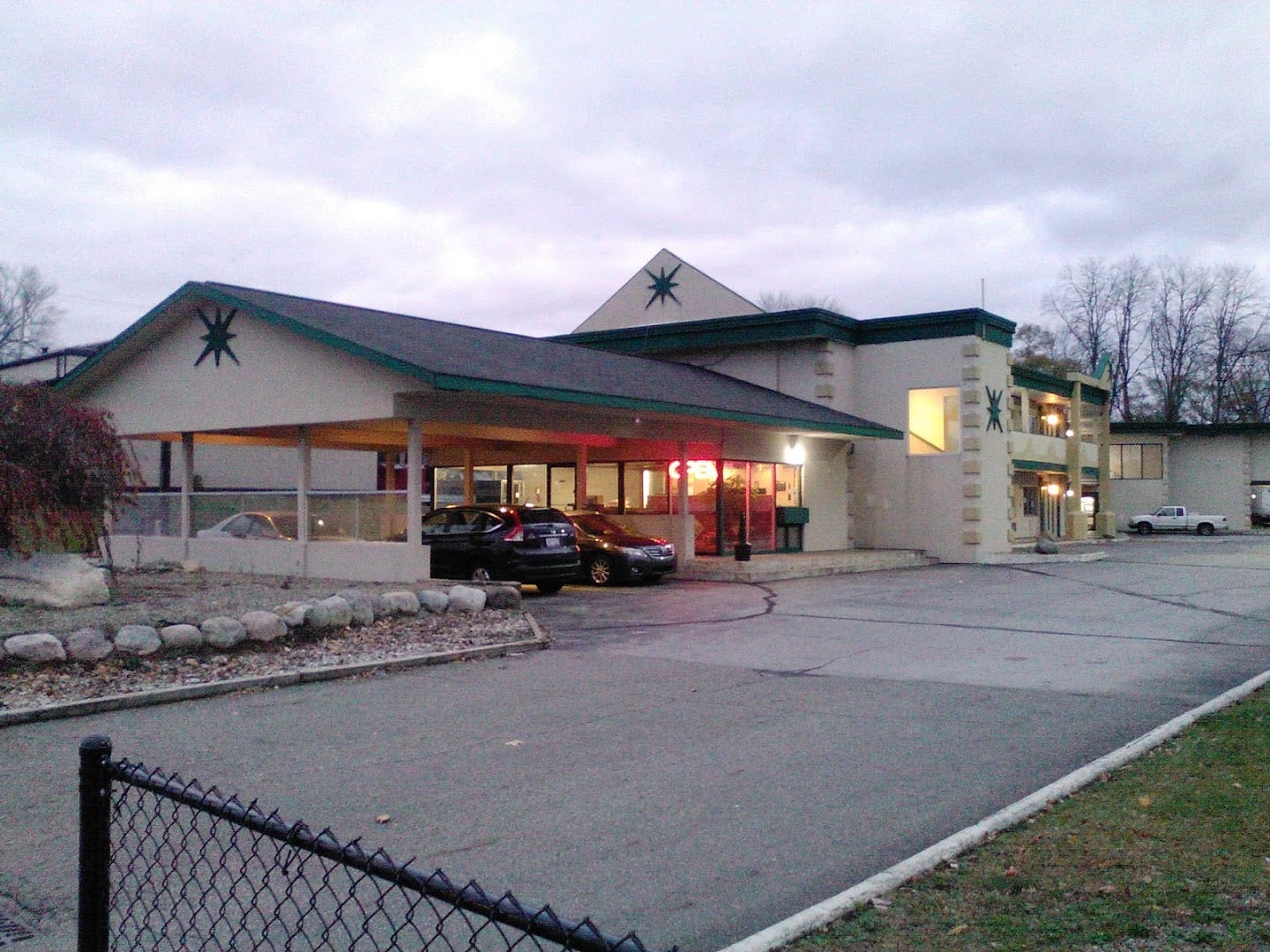 Hometown Inn
