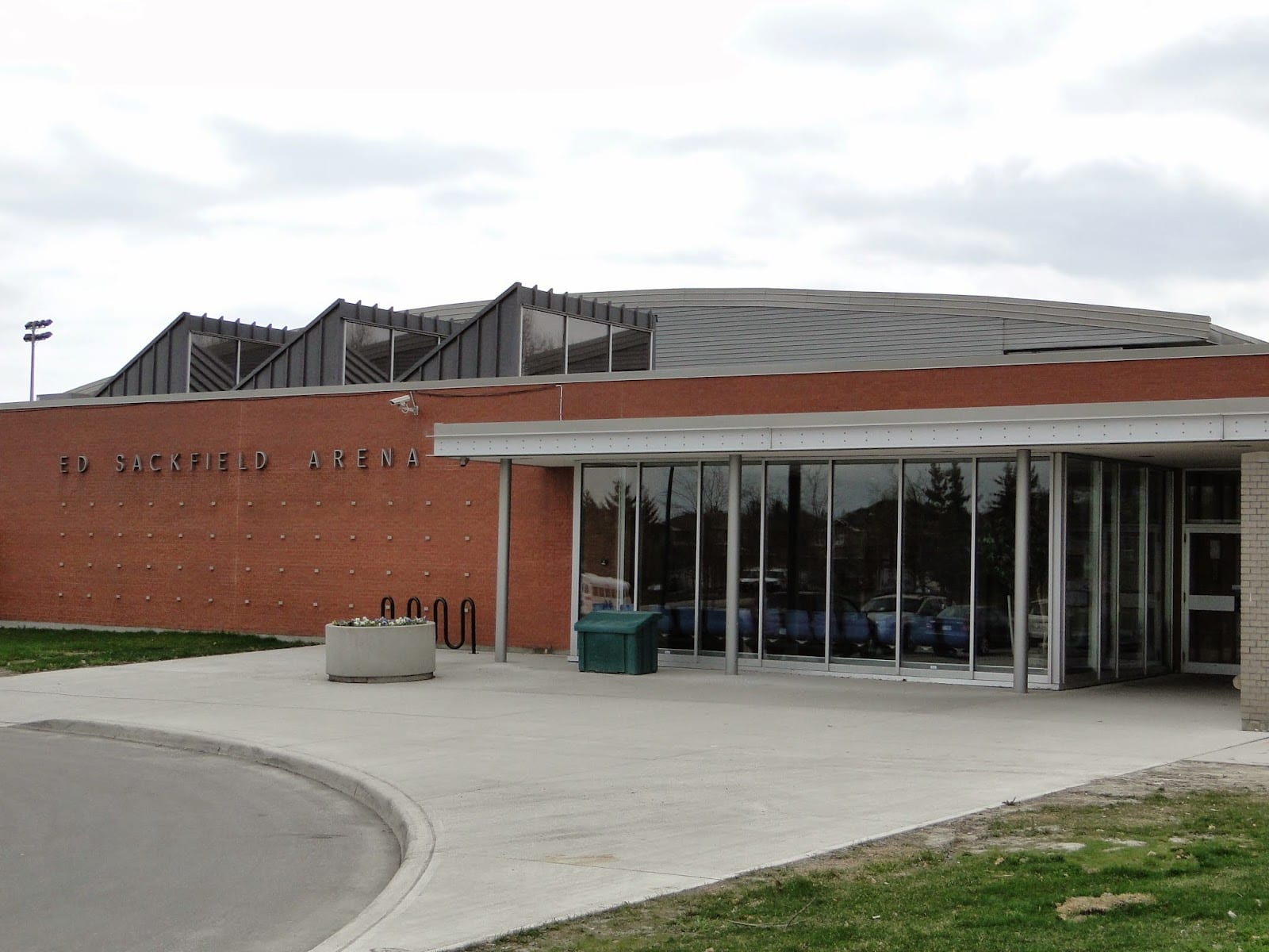 Ed Sackfield Arena & Fitness Centre, photo 2
