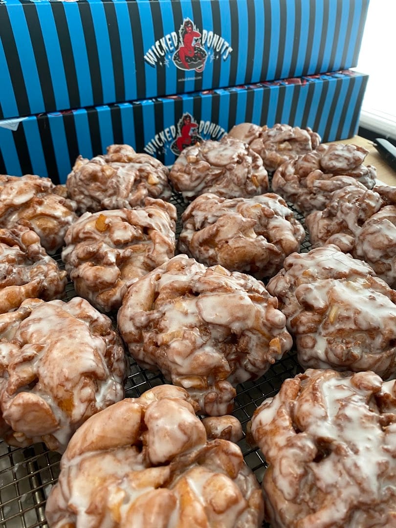 Wicked Donuts, photo 3