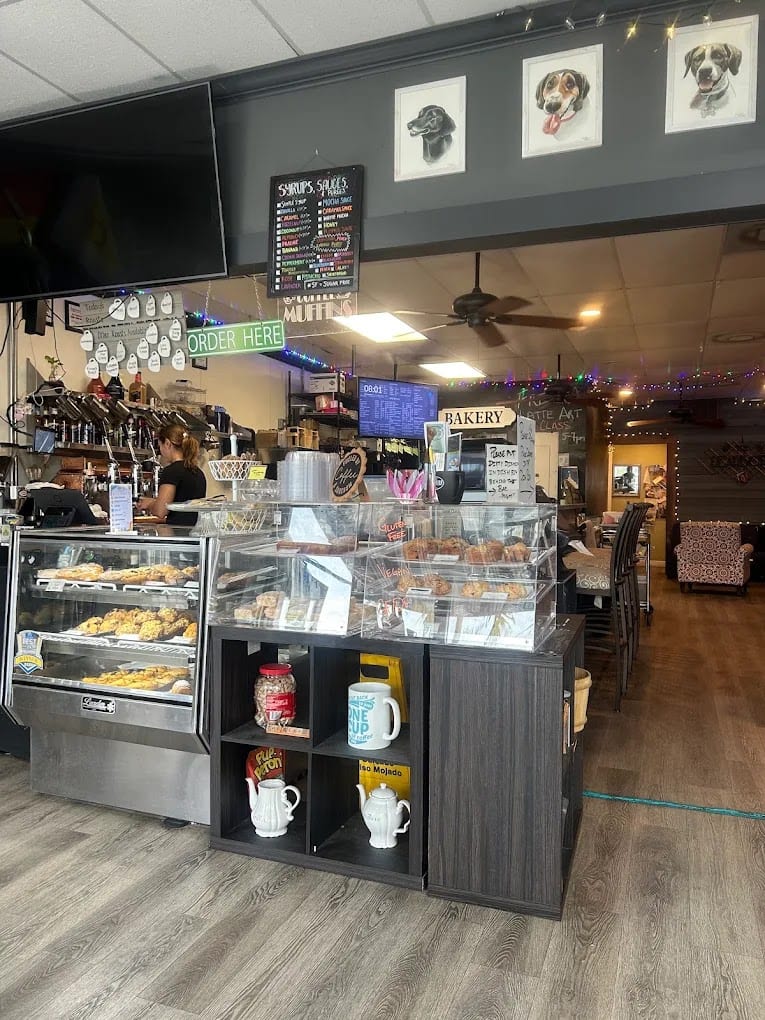 The Dearborn Coffeehouse and Bakery (Joe Maxx)