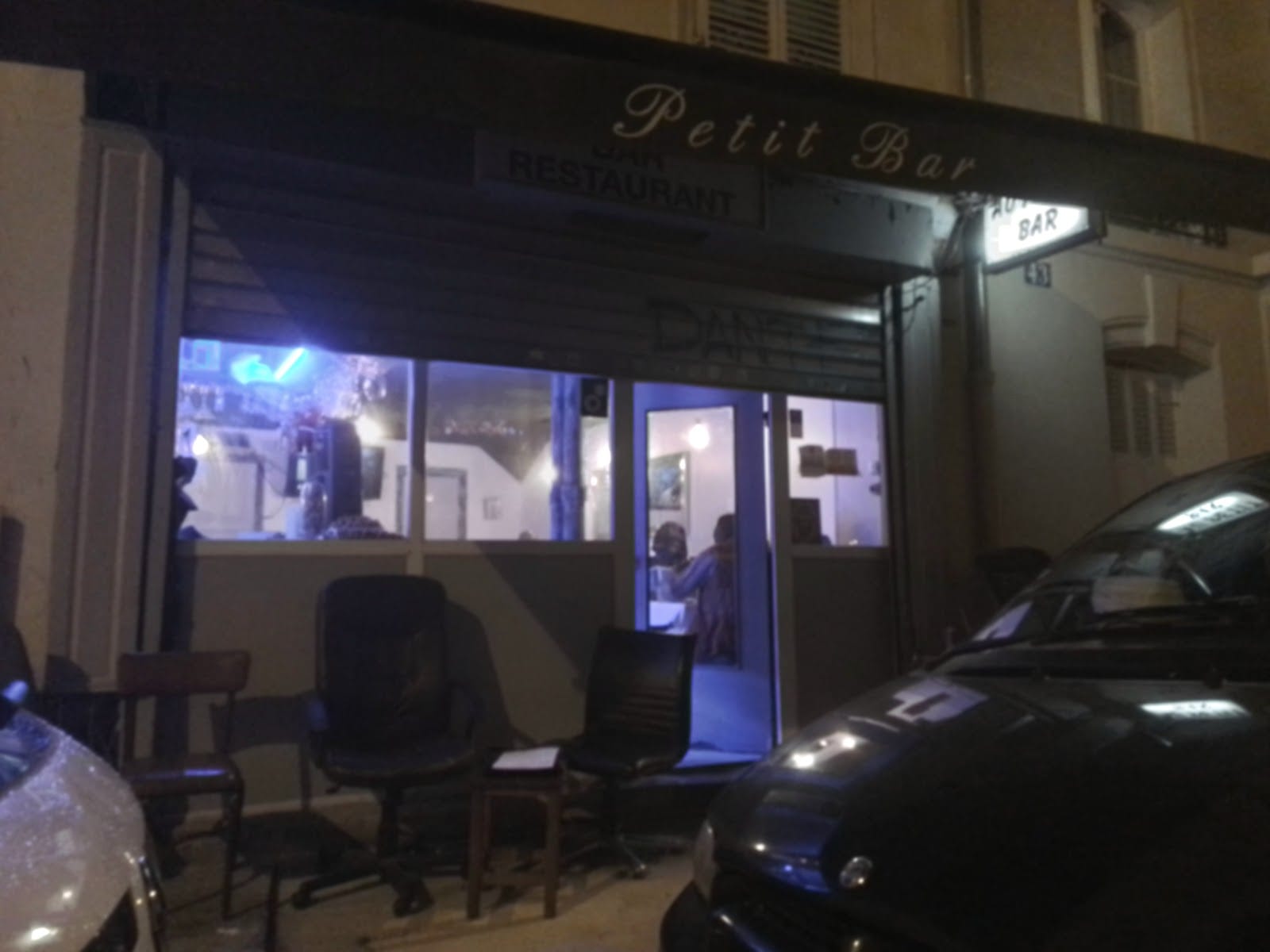 Petit Bar