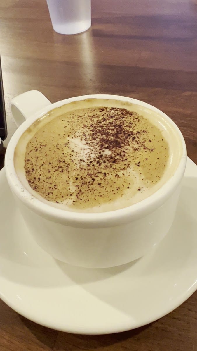 Beluna Cafe, photo 2