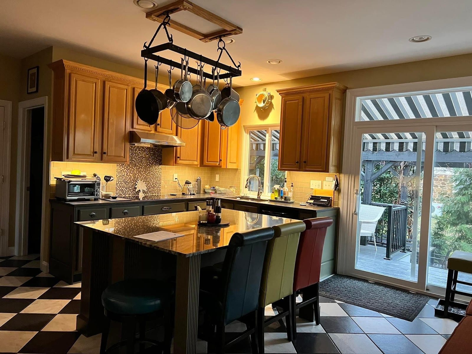 Ivania's Cleaning Services LLC