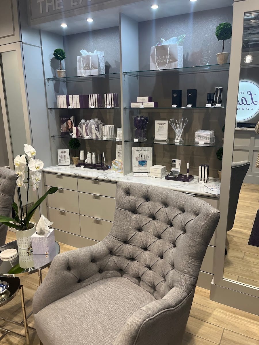 The Lash Lounge