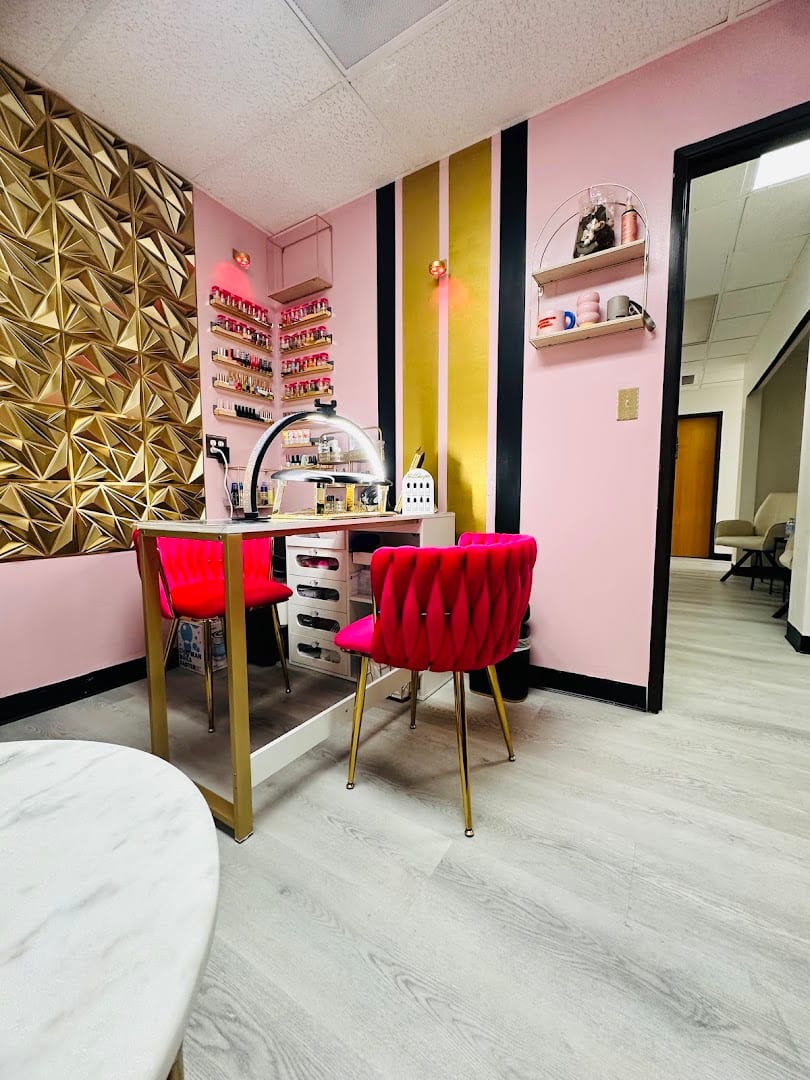 The Millionails Manicure & Pedicure service, photo 3