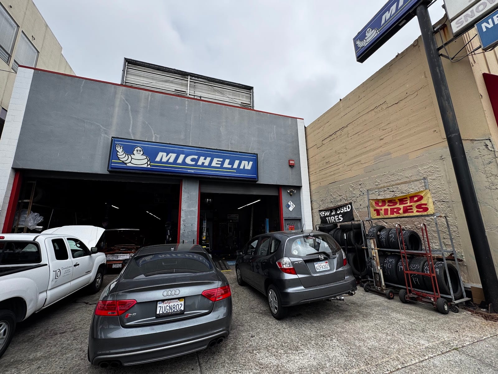 Paul's Battery and Tire Company