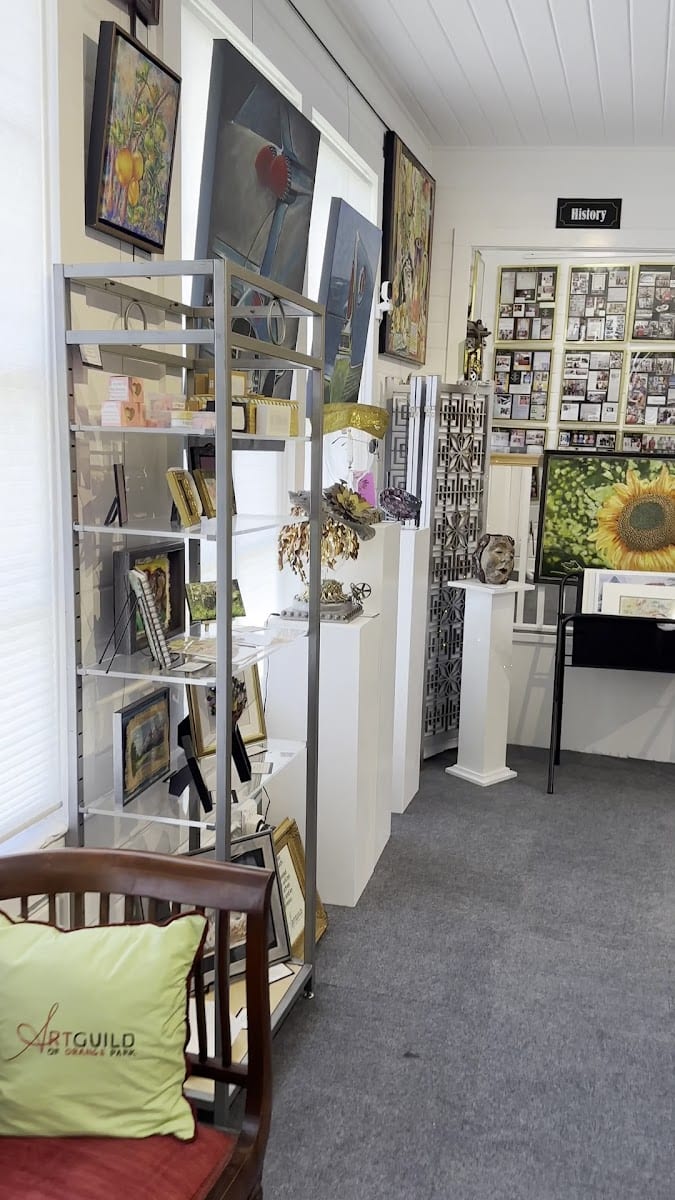 Guild Gallery Art Guild of Orange Park, photo 2