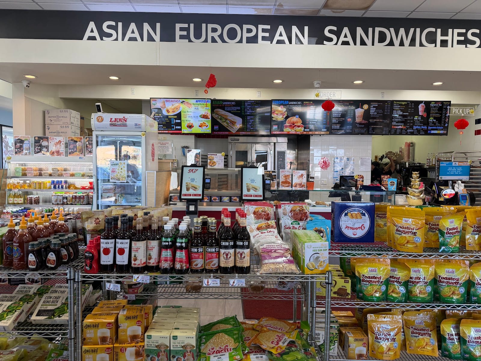 Lee's Sandwiches, photo 3