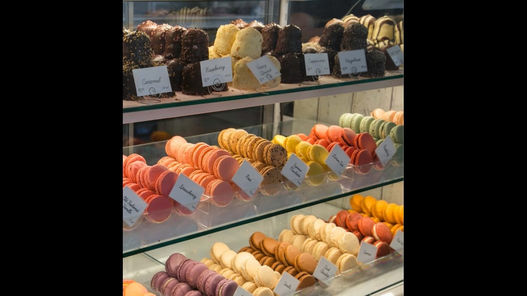 Woops! Macarons & Gifts (Scottsdale Fashion Square), photo 2