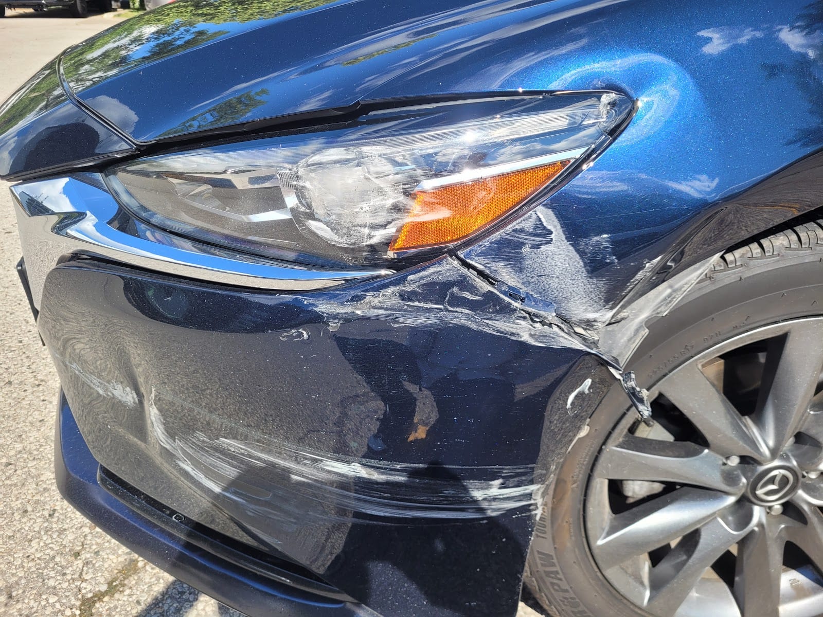 CARSTAR Downsview, photo 3