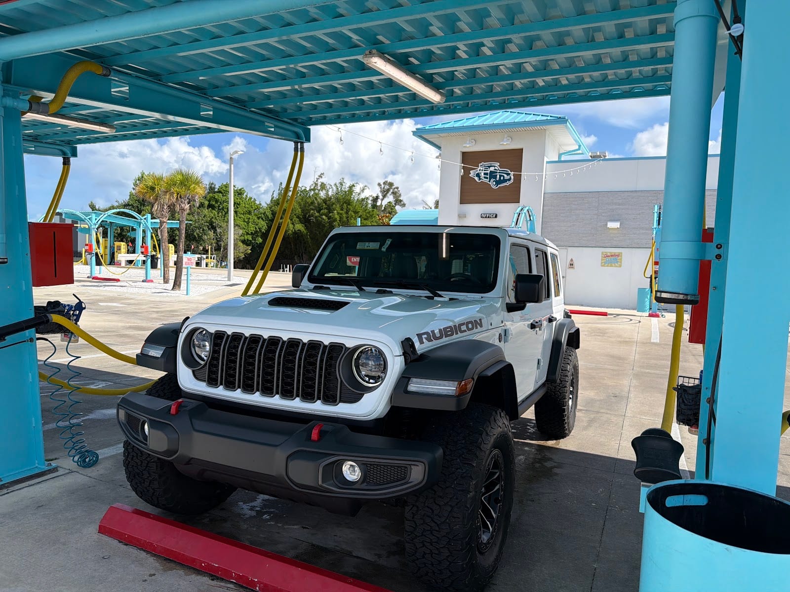 Woodie's Wash Shack - Nokomis, photo 3